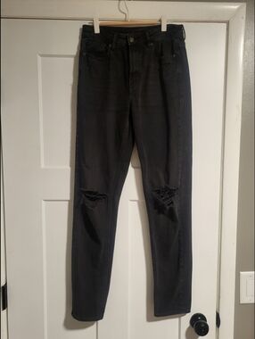 American Eagle Mom Jeans